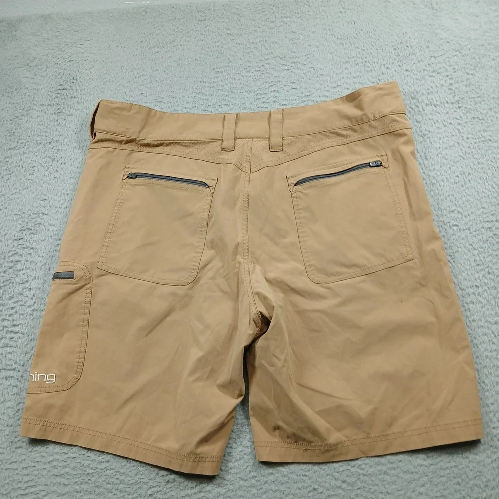 Huk‎ Fishing Performance Shorts Mens XXL Tan Khaki Cargo Pockets Outdoor